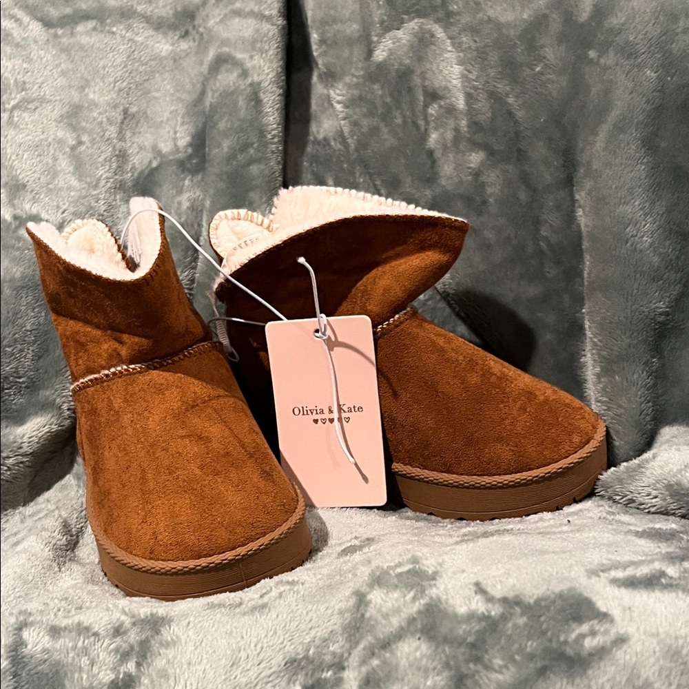 Olivia & Kate Brown Kids Boots